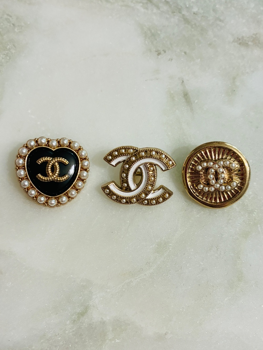 3 Chanel Buttons Metal Pearl Authentic